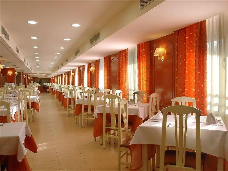 **** Hotel Htop Calella Palace & Spa 4Sup #Htopfun Spain